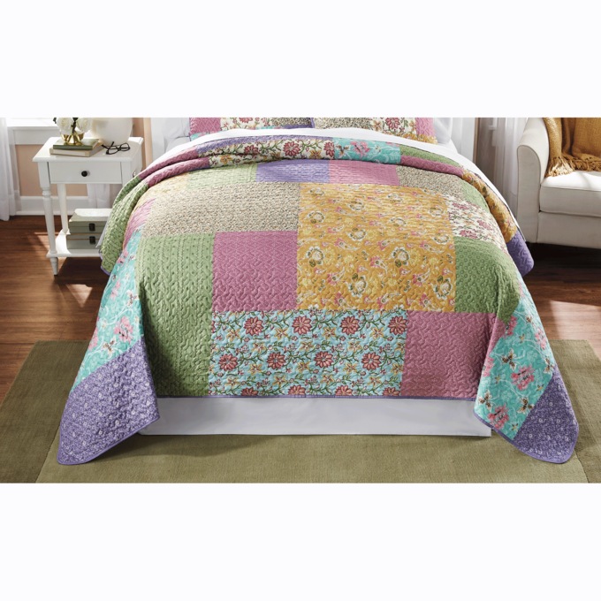 Lillian Quilt, , large