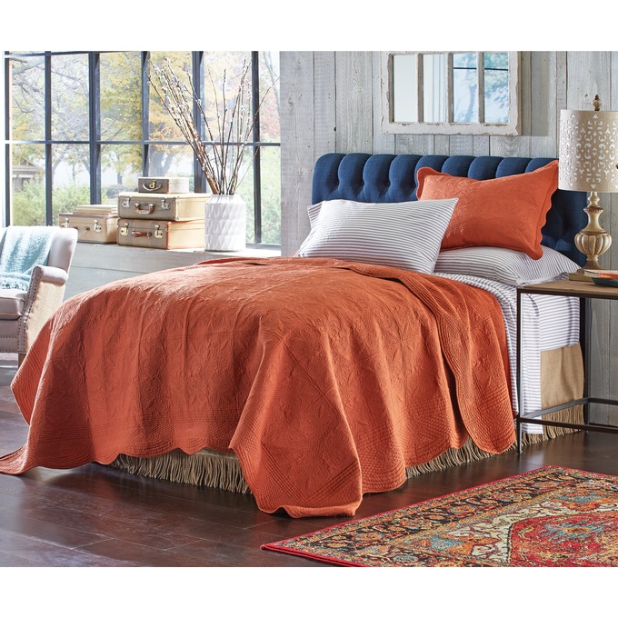 Chateau Oversized Reversible Quilt, , large