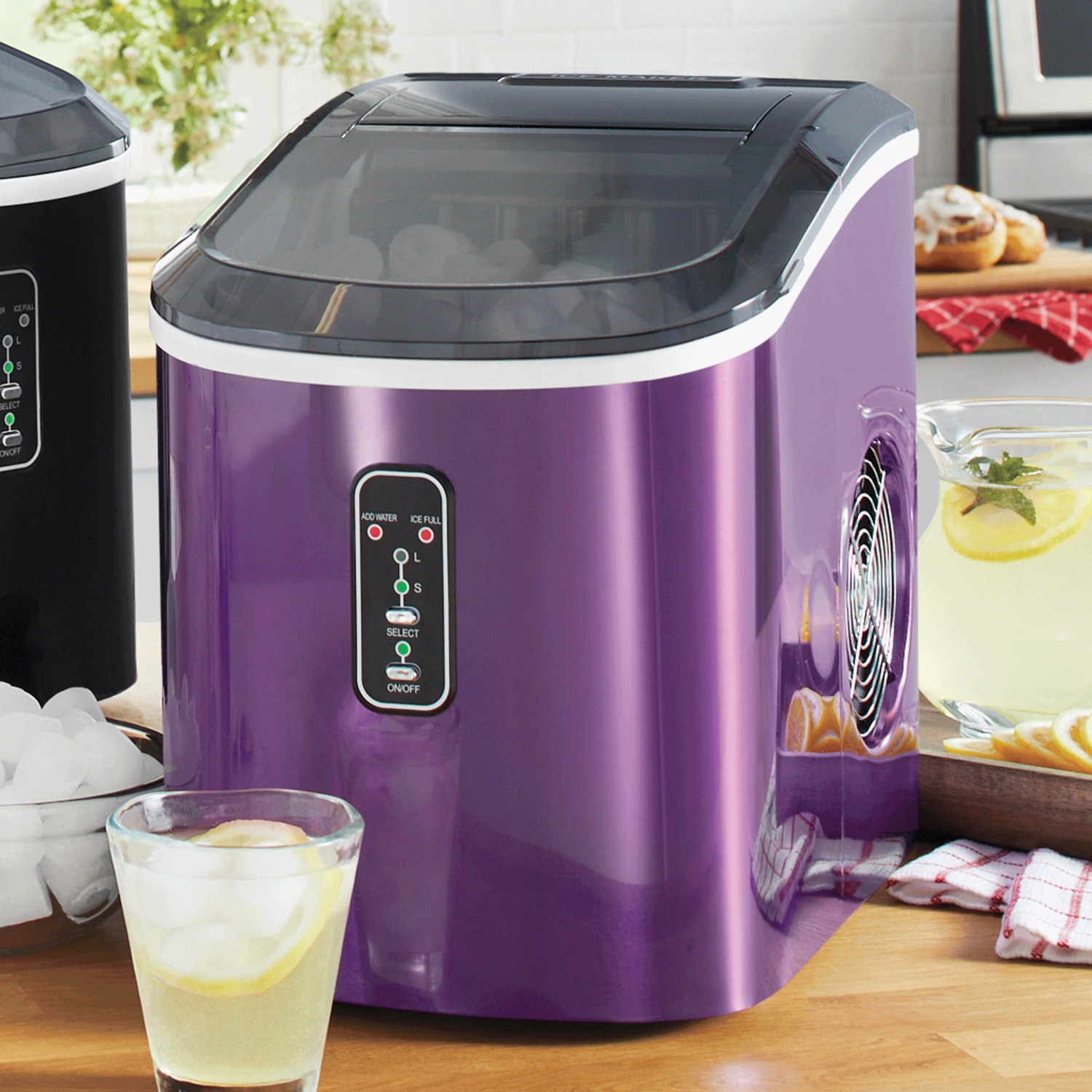 Chef Tested SelfCleaning Ice Maker by Wards Ginny
