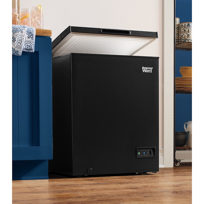 Montgomery Ward 5.0 Cu. Ft. Chest Freezer, Black, large
