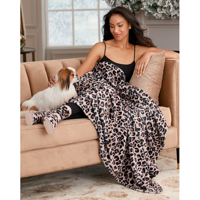 Snuggly Throw and Sock Set, , large