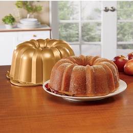 Nordic Ware Anniversary Bundt Pan, , large