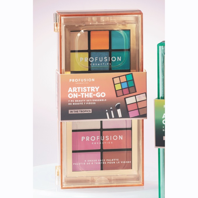 Artistry On-The-Go 8-Piece Beauty Set, , large