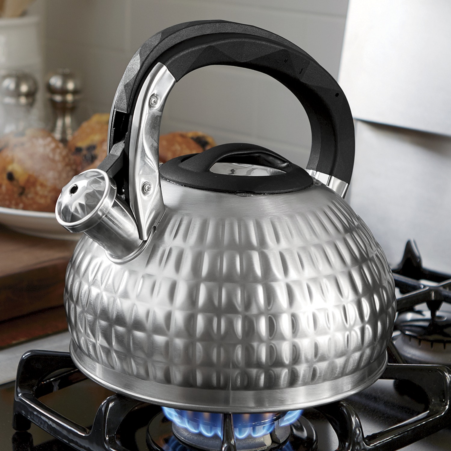 4Qt. Hammered Tea Kettle Ginny's