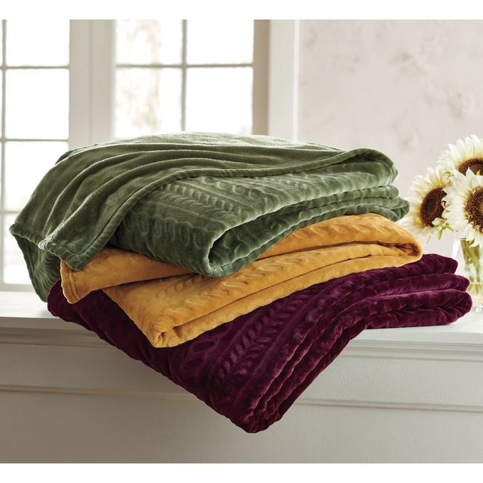 Cozy Plush Blanket, , large