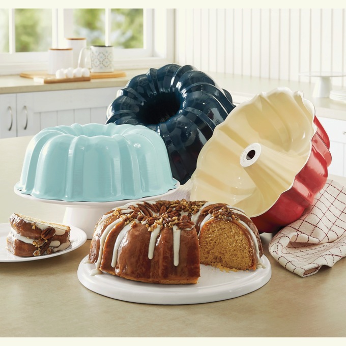 Nordic Ware Original Bundt Pan, , large