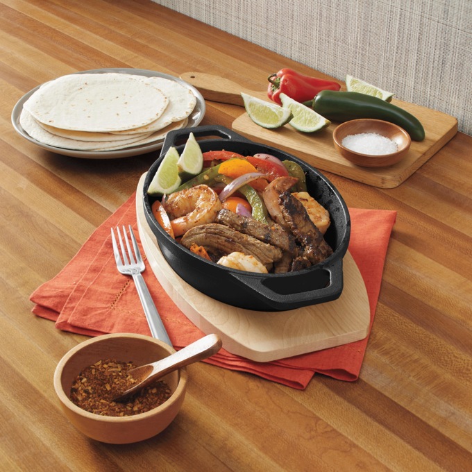 Basic Essentials Pre-Seasoned Cast Iron Sizzle Plate with Trivet, , large