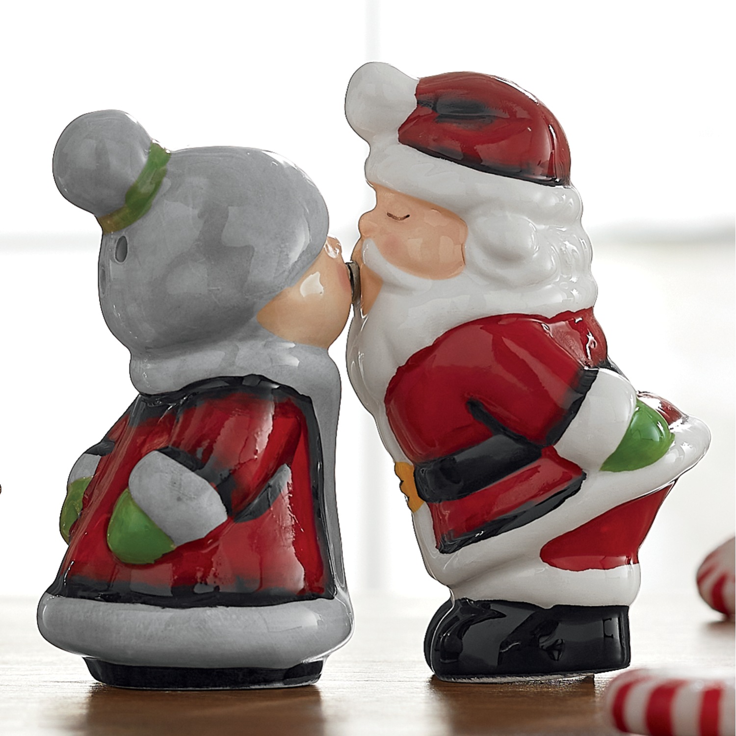Holiday Figural Salt & Pepper Shakers Ginny's