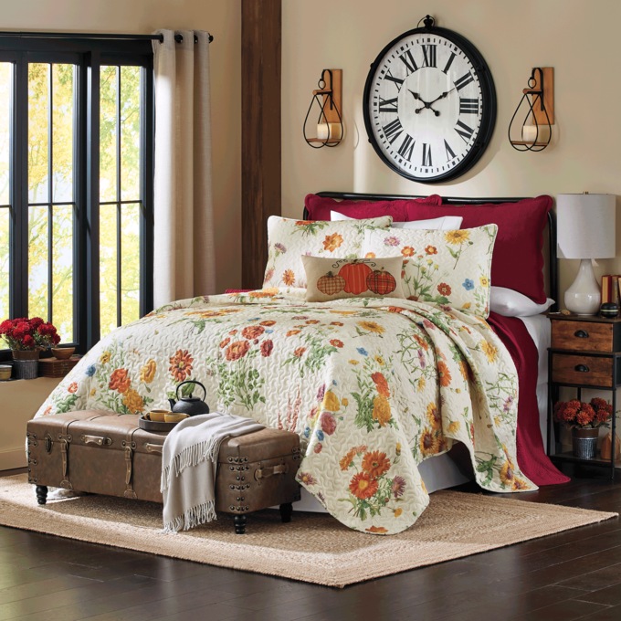 Wildflower Oversized Quilt, , large