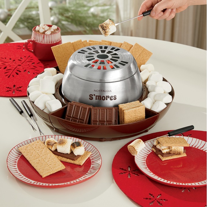 Nostalgia S'Mores Maker