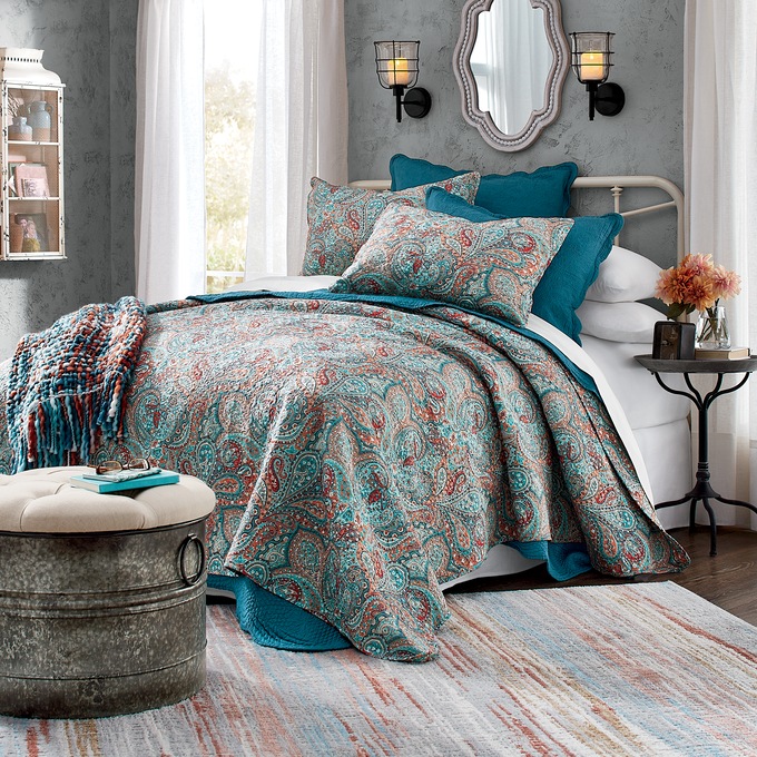 Anastasia Oversized Quilt, , large