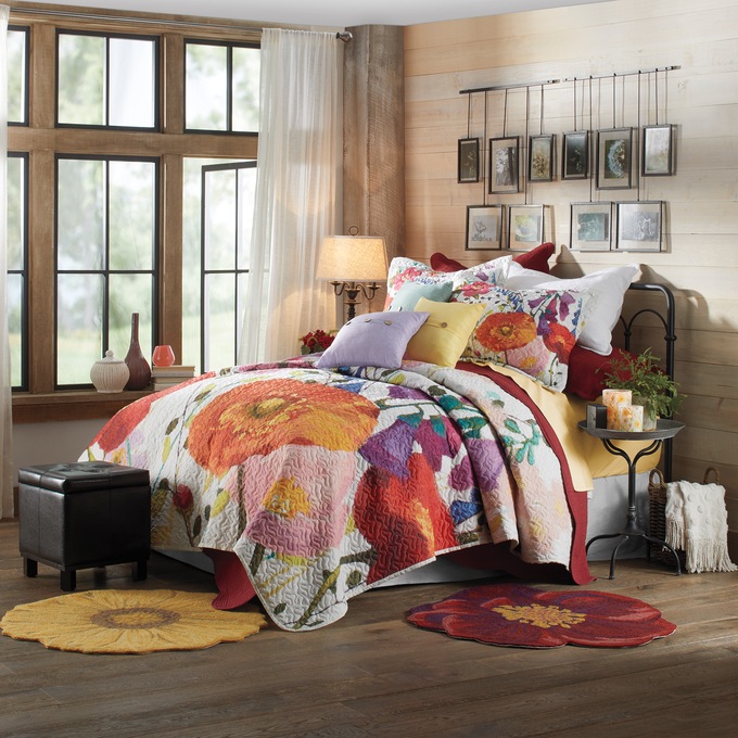 Floral Garden Oversized Quilt, , large