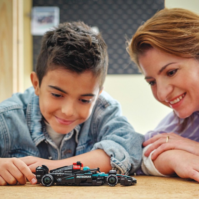 LEGO Speed Champions Mercedes-AMG F1® W15 Race Car, , large