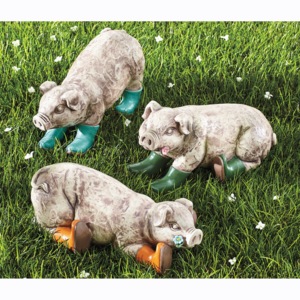 Set of 3 Resin Muddy Pigs, , large