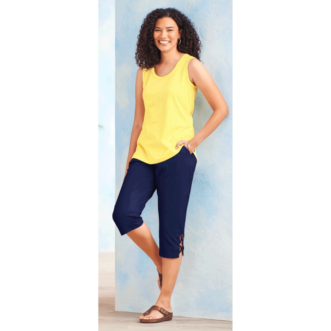 Lattice-Hem Capri, , large
