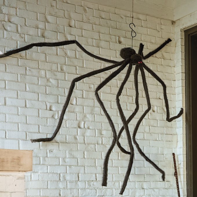 Lit Oversized Spider D&eacute;cor, Black, large