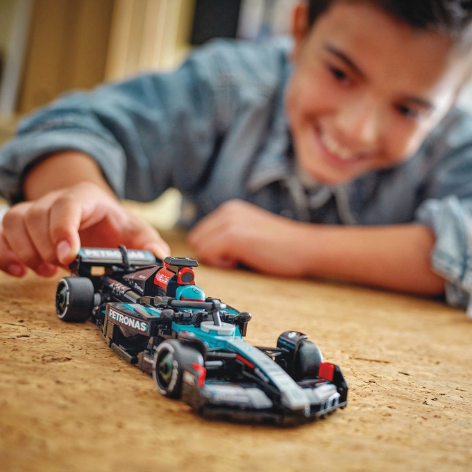 LEGO Speed Champions Mercedes-AMG F1® W15 Race Car, , large