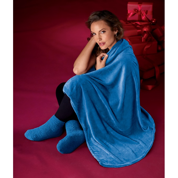 Snuggly Throw and Sock Set, , large