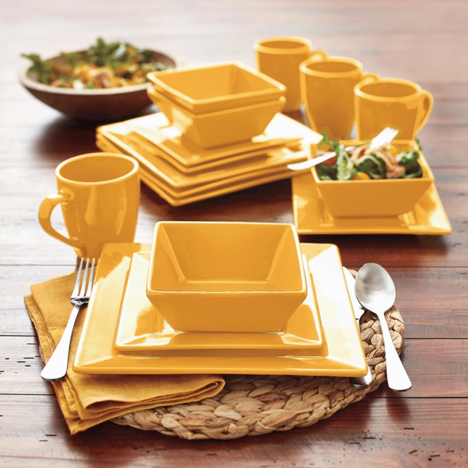 Square dinnerware best sale