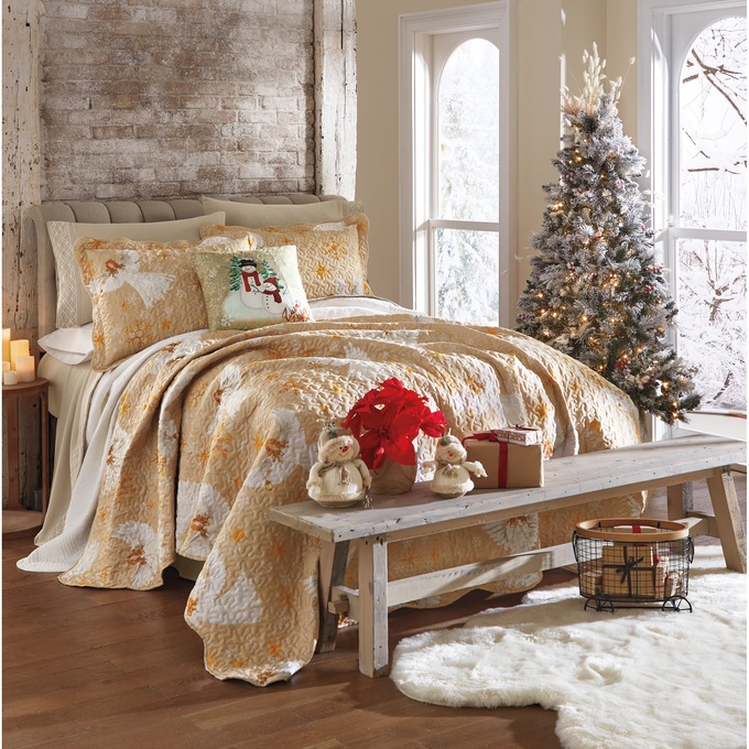 Winter Angels Oversized Quilt, , large