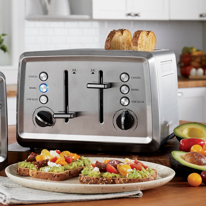 Cuisinart 4-Slice Toaster Review: Sleek and Spacious