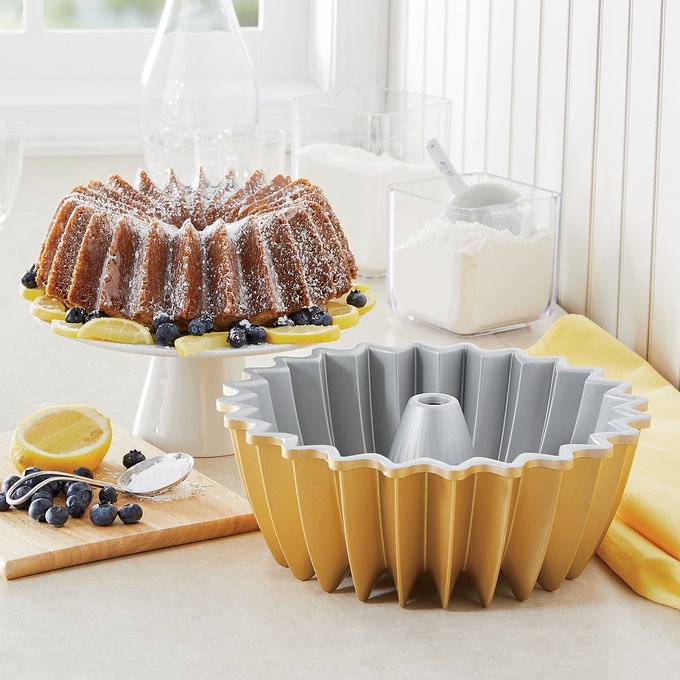 Nordic Ware Brilliance Bundt Pan, , large
