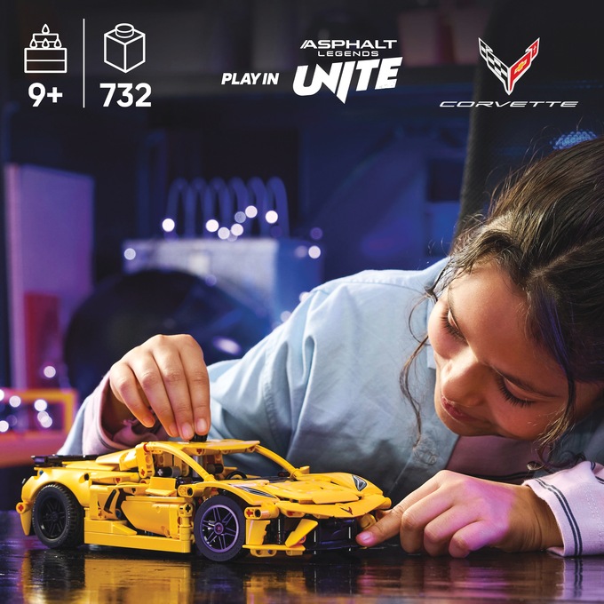 LEGO Technic Chevrolet Corvette Stingray, , large