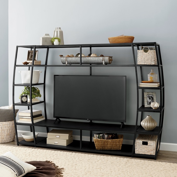 Mandalay Entertainment Center, , large