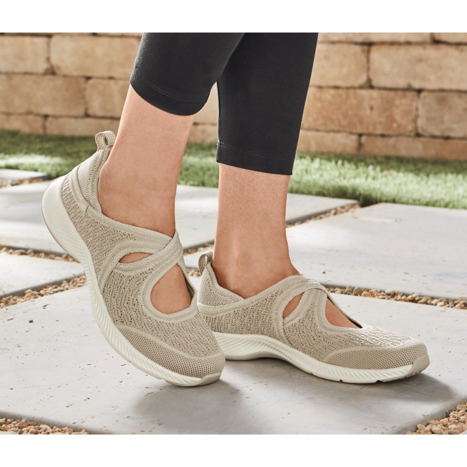 Skechers mary jane memory foam on sale