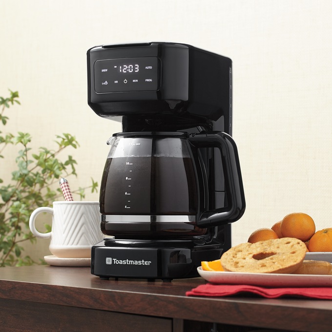 Toastmaster 12 Cup Programmable Coffee Maker