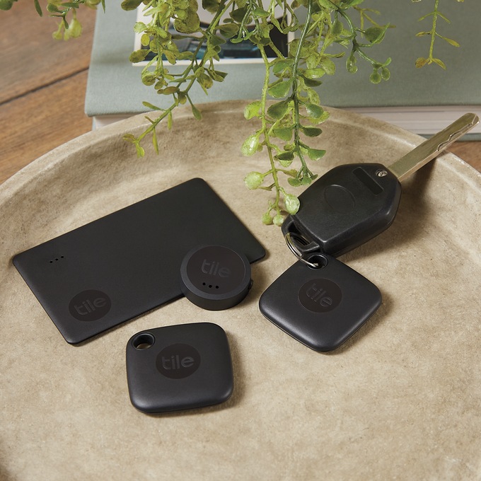 Tile Mate Essentials 4-Piece Tracking Device