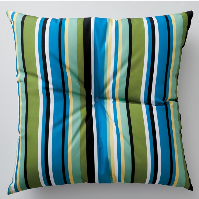 Large throw 2025 cushions