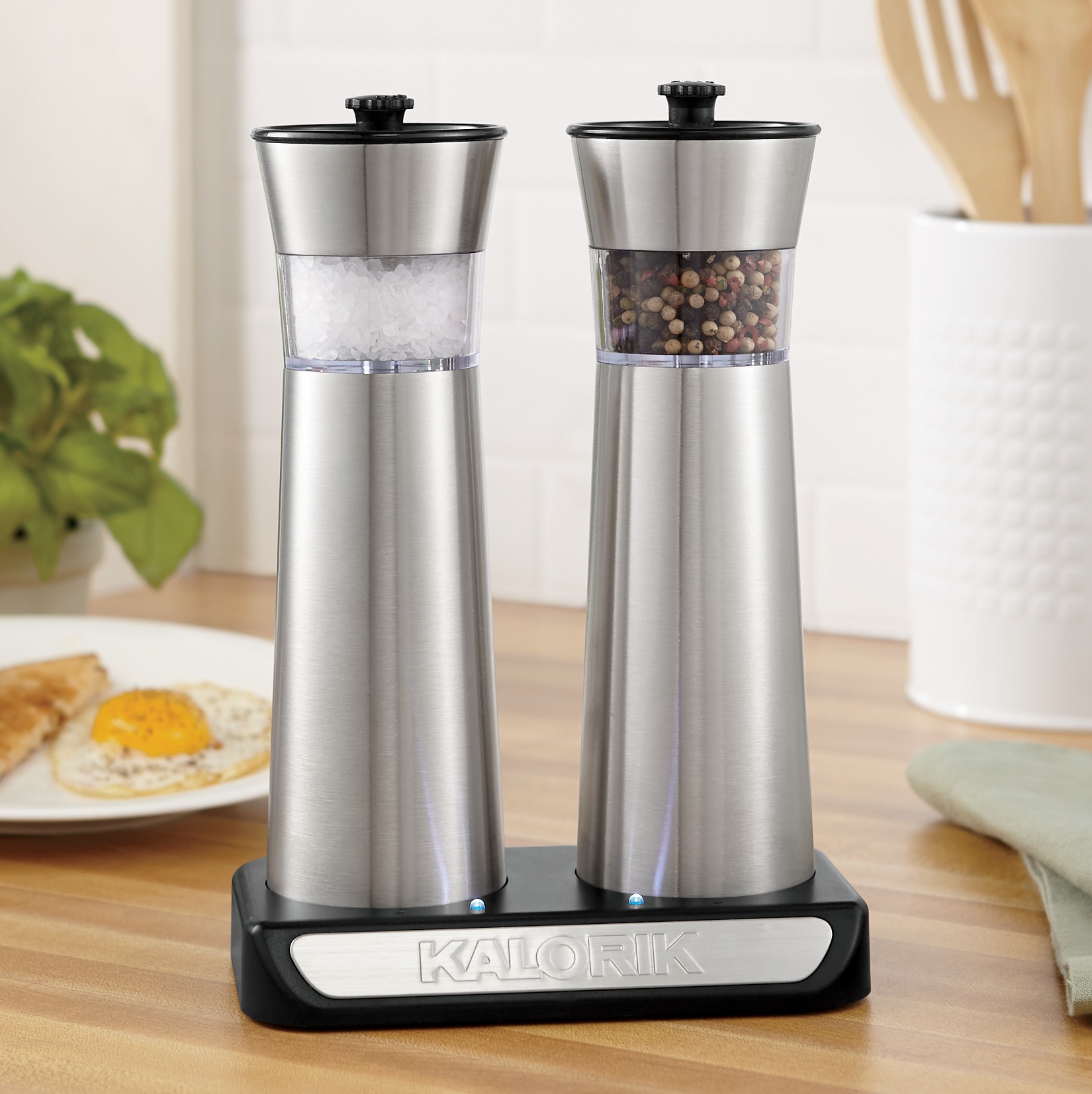rechargeable salt and pepper mills