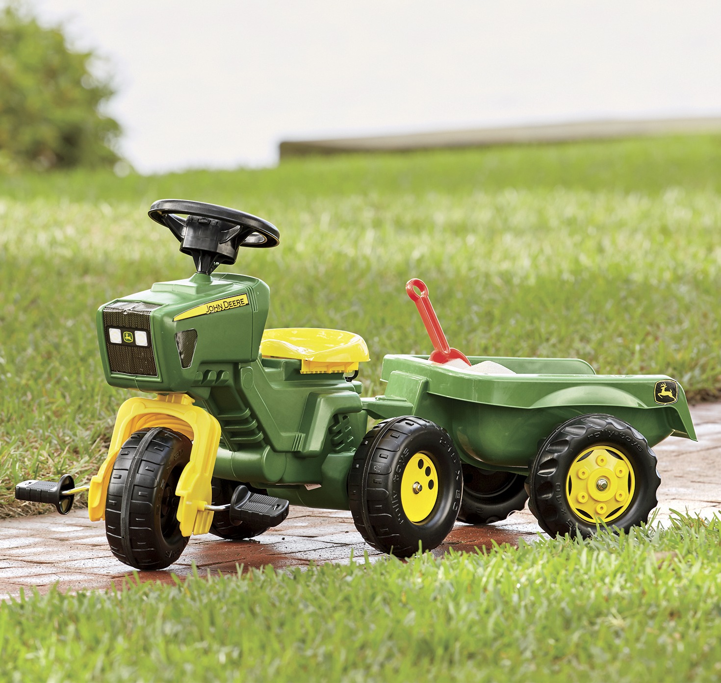 john deere pedal tractor with trailer