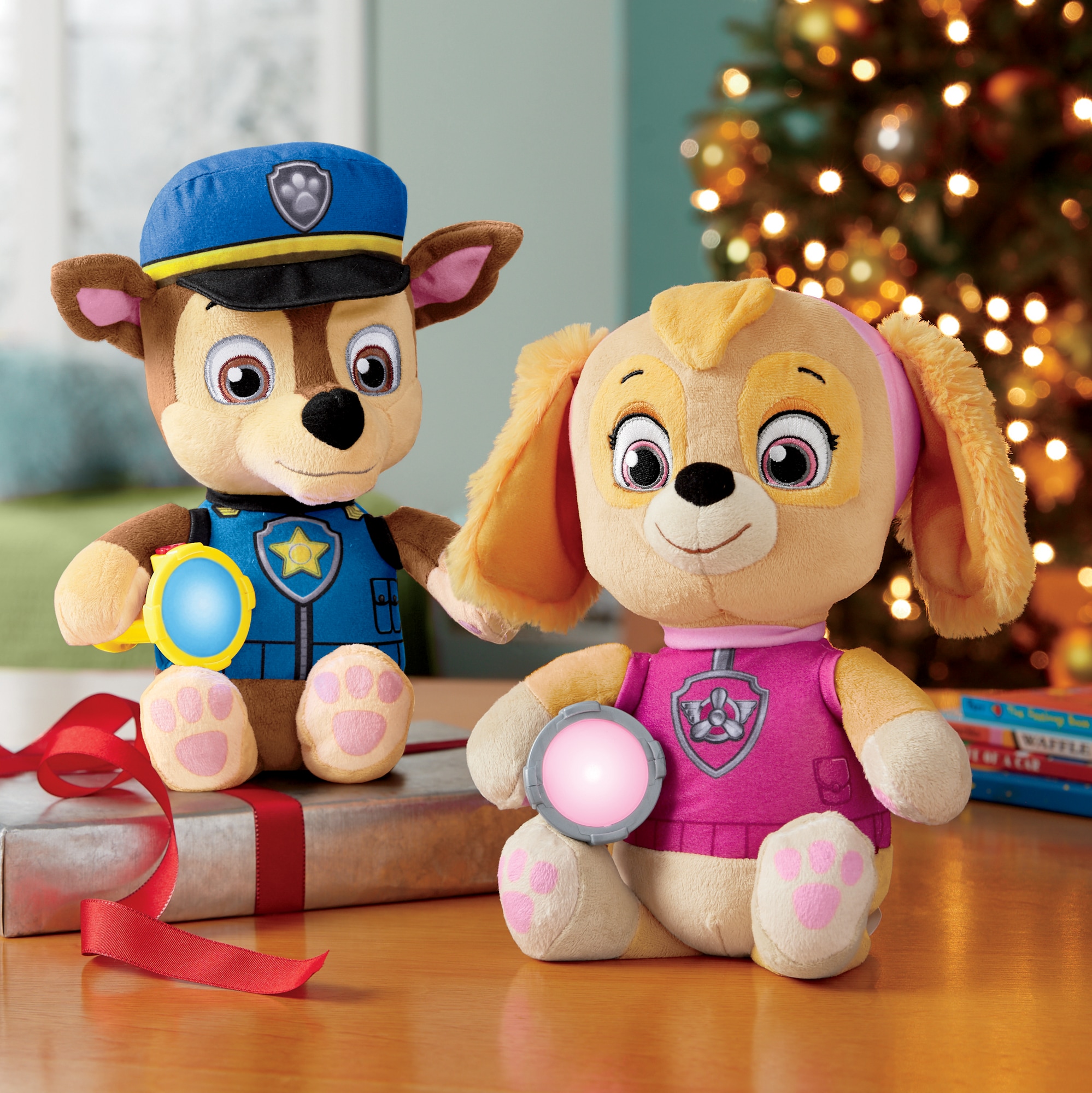 Paw patrol snuggle up pup everest on sale