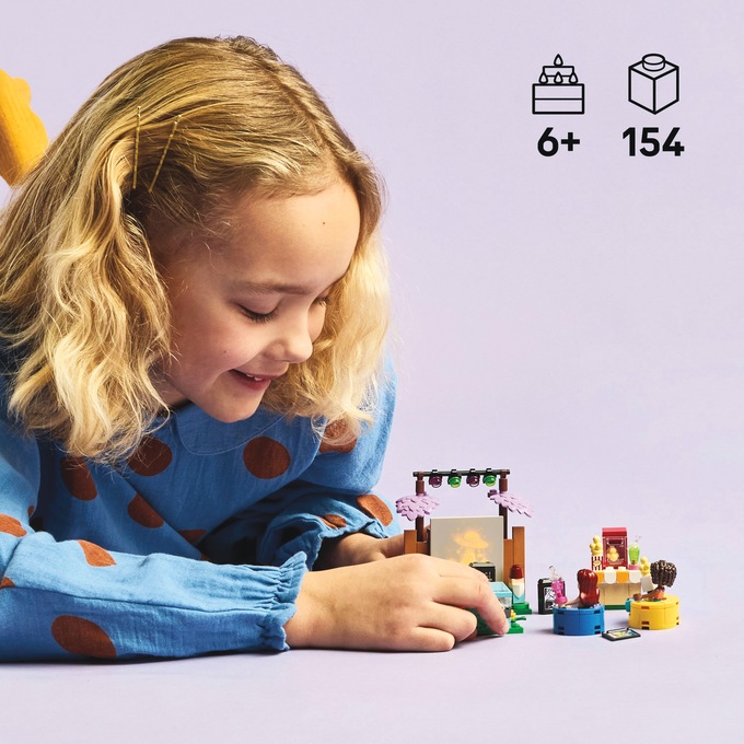 LEGO Friends Friendship Movie Night, , large