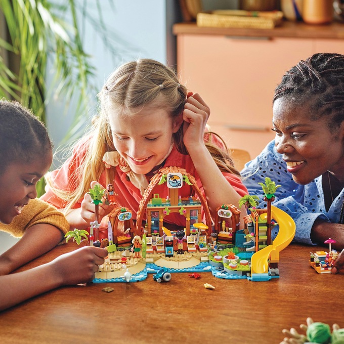 LEGO Friends Family Vacation Beach Resort, , large
