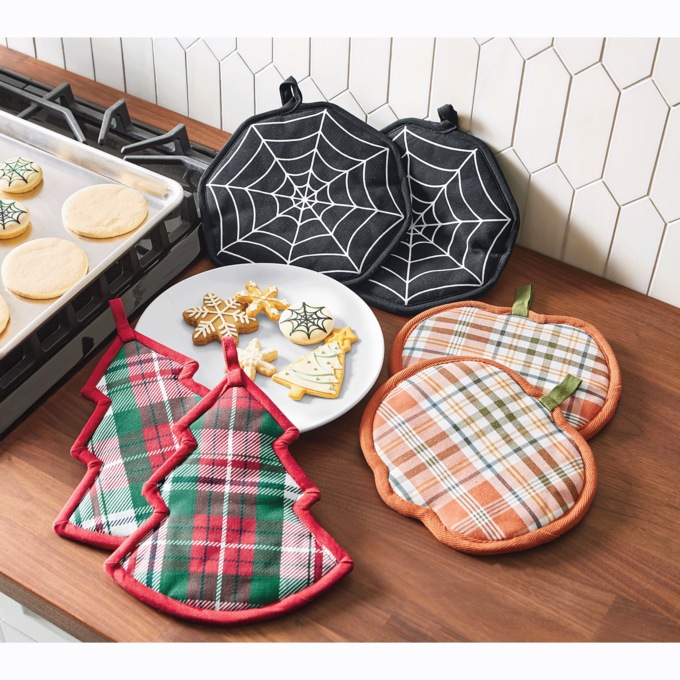 Set of 2 Shaped Potholders, , large