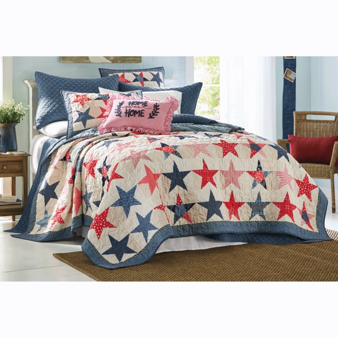 Stars and Stripes Oversized Quilt, , large