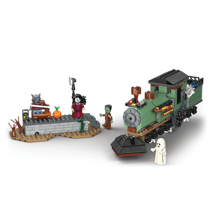 LEGO Creator 3-in-1 Haunted Mansion, , large