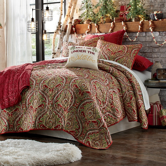 Ruby Oversized Quilt, , large