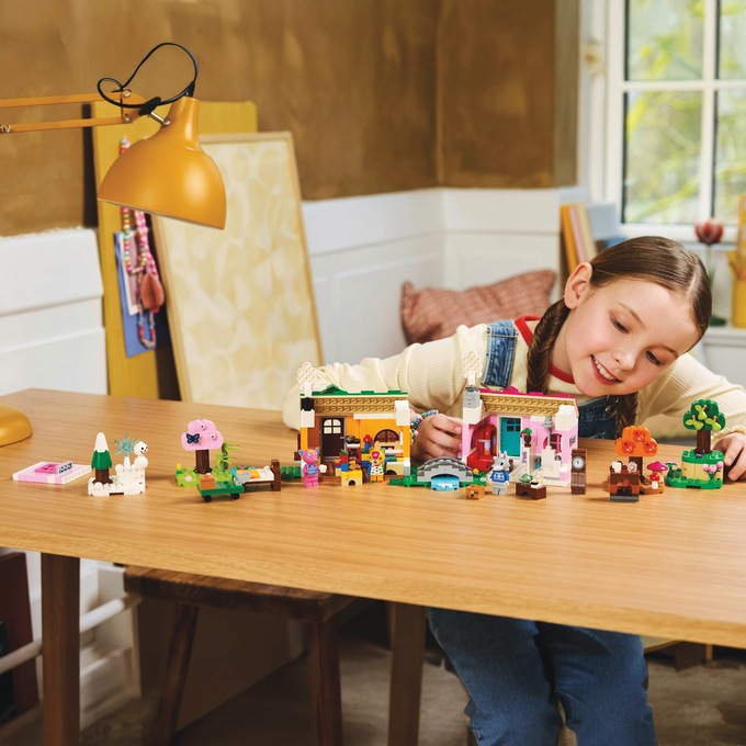 LEGO Animal Crossing Creative Houses: Seasons of Fun, , large