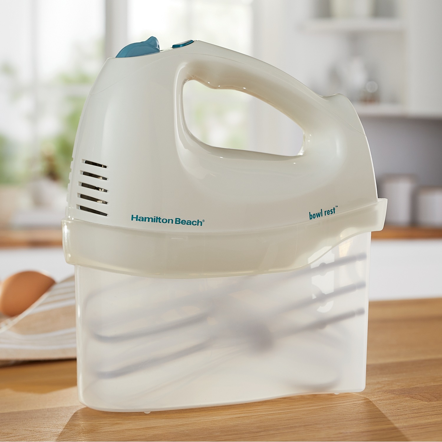 Hamilton Beach Hand Mixer with Snap On Case Ginny s