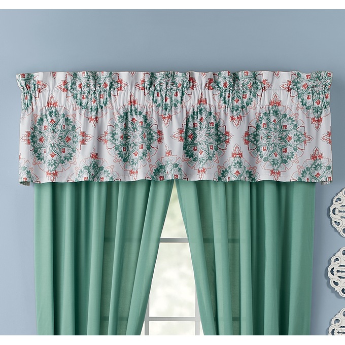 Zendaya Valance, , large
