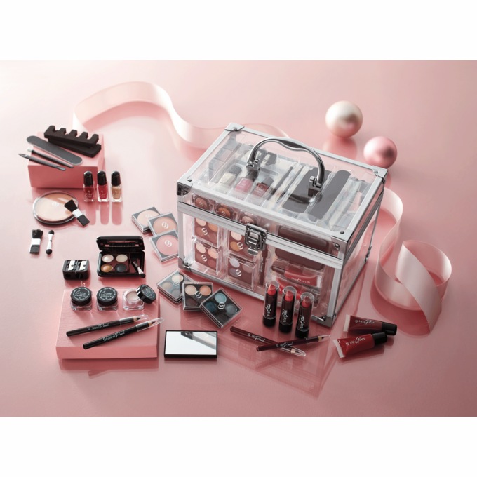 Michael Giordano 48-Piece Blockbuster Makeup Tote, , large