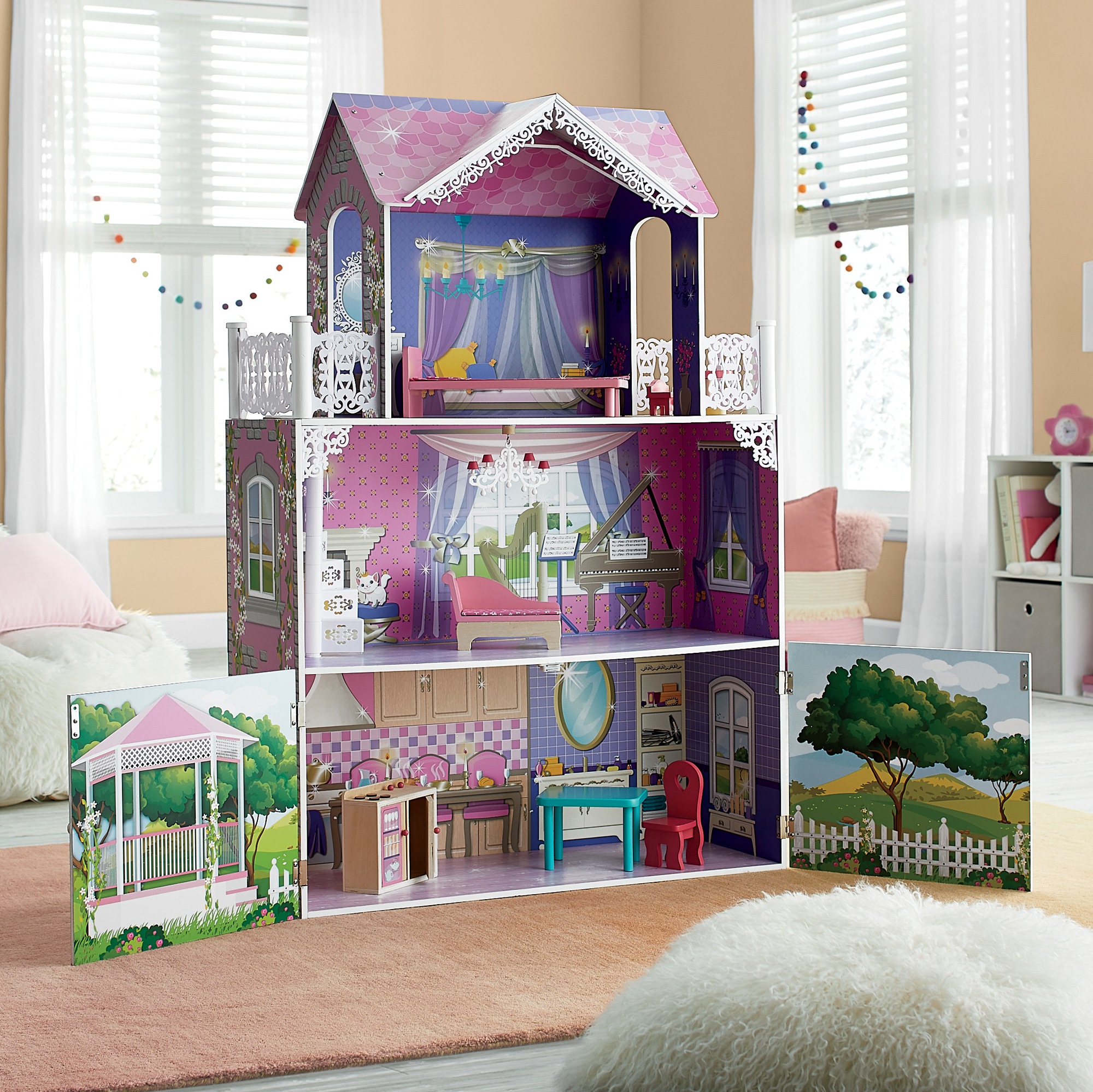 fashion dollhouse