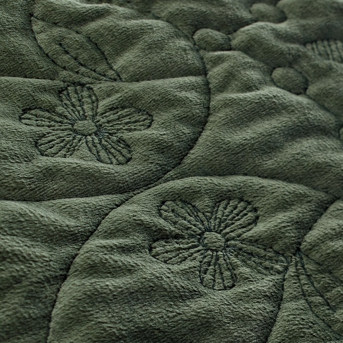 Delphine Oversized Velvet Quilt, , large