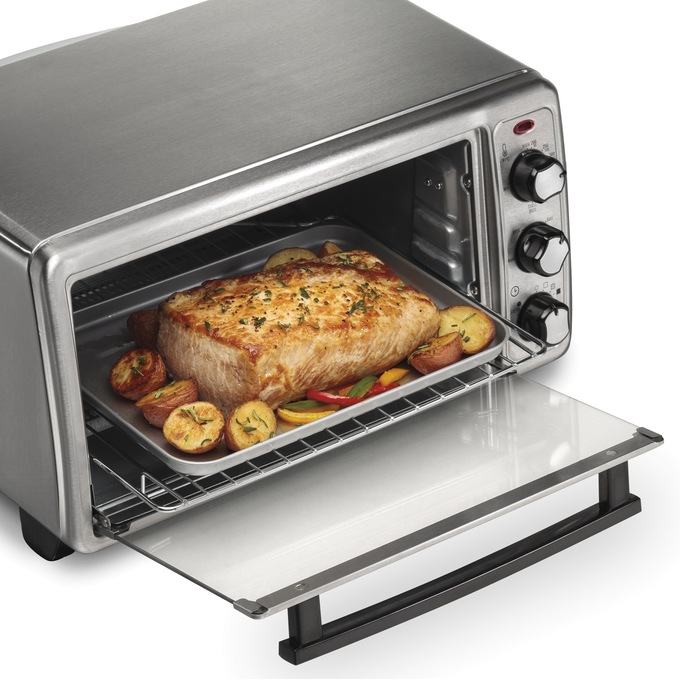 Hamilton Beach 6-Slice Stainless Steel Convection Toaster Oven (1400-Watt)  in the Toaster Ovens department at