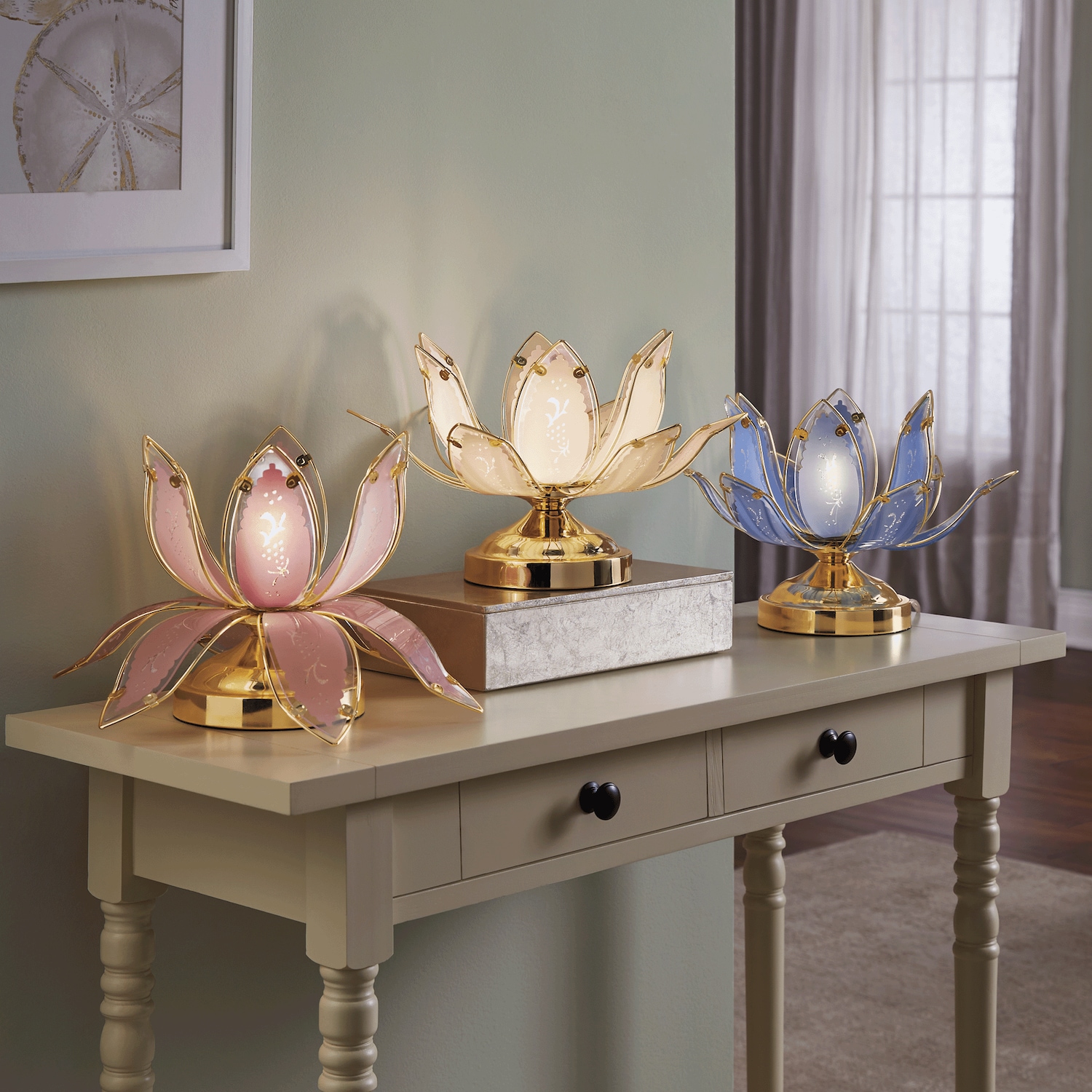 Lotus Touch Lamp | Ginny's