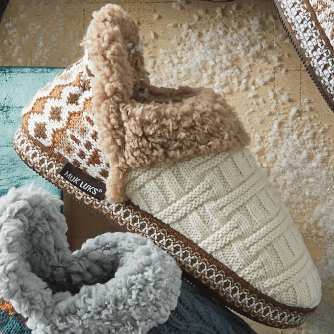 MUK LUKS Women&#39;s Magdalena Slipper, , large